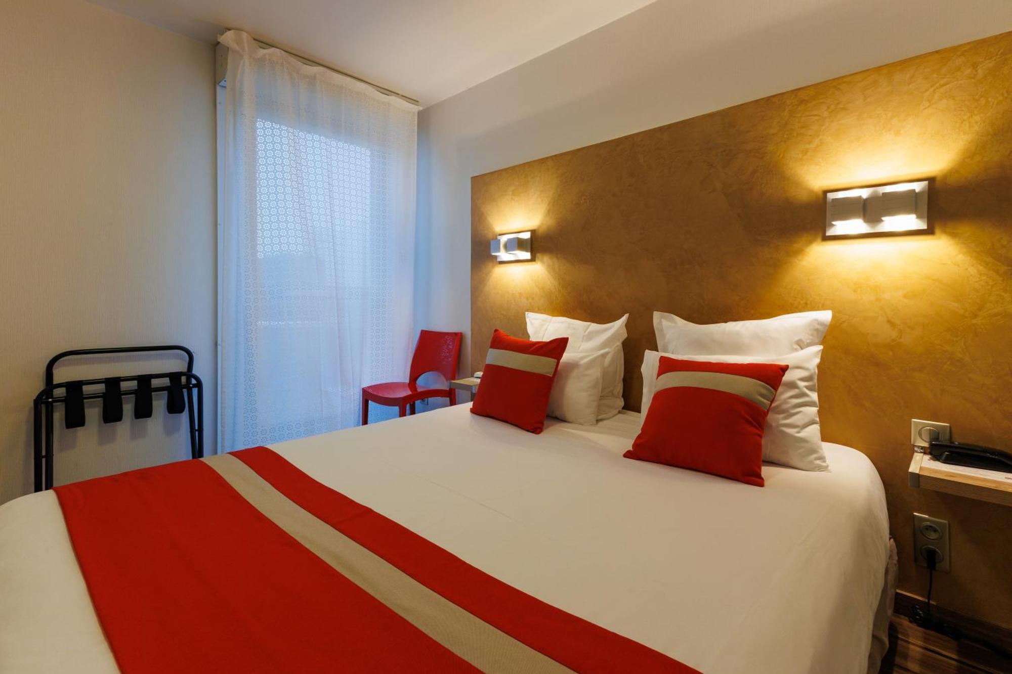 Logis Hotel Le Rochelois Ла-Рошель Экстерьер фото